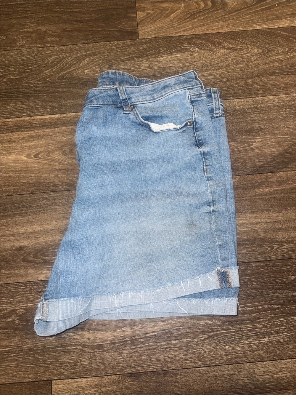 Sonoma Light Wash Denim Shorts - Picture 5 of 7